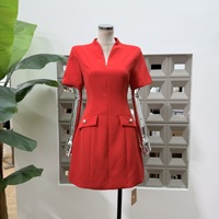 Robe décontractée pour femme à col montant et double poche, style boutique