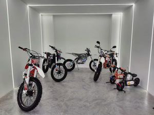 <span class=keywords><strong>Moto</strong></span> tout-terrain électrique 9000W, cadre en alliage de fer et d'aluminium, 80V37Ah, 110 km/h, modèle ET pour adultes - Product Image 6