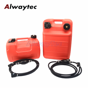 12 L ou 24 L <span class=keywords><strong>Réservoir</strong></span> de carburant pour <span class=keywords><strong>bateau</strong></span> Gallon <span class=keywords><strong>Réservoir</strong></span> de carburant pour moteur <span class=keywords><strong>hors</strong></span>-<span class=keywords><strong>bord</strong></span> avec amorceurs manuels Conduite de carburant - Product Image 2
