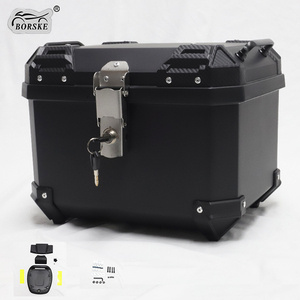 Caja de almacenamiento para casco de maletero de motocicleta a precio <span class=keywords><strong>barato</strong></span> de fábrica, caja superior para maletero de motocicleta de 45L - Product Image 1