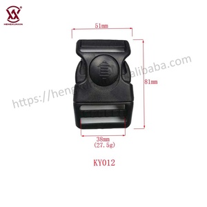 China Factory Hunde halsband <span class=keywords><strong>Breakaway</strong></span> Verschluss Snap Buckle Curved Plastic Pet Chest Back - Product Image 2