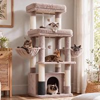 Structure d'escalade pour chat en bois moderne et écologique, avec griffoir en sisal, plateforme de saut, design minimaliste, exportation en carton
