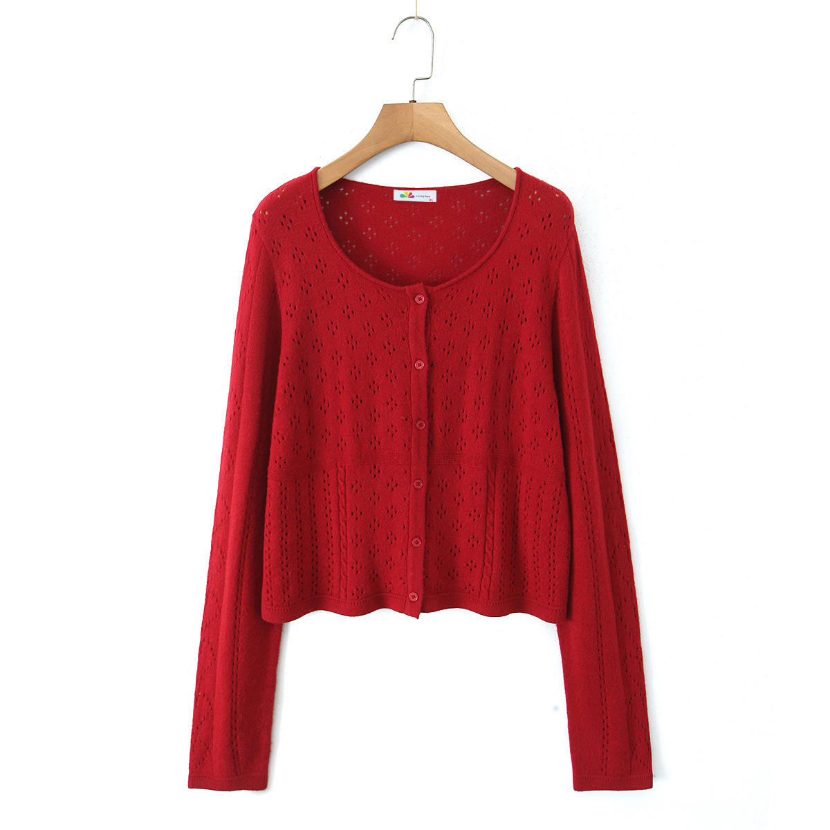 เสื้อคาร์ดิแกนถักสีแดงเชอร์รี่