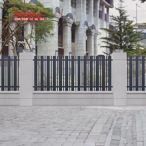 Panneau de clôture en métal galvanisé <span class=keywords><strong>pour</strong></span> jardin extérieur, patio, cour et <span class=keywords><strong>balcon</strong></span>, barrière décorative et durable, clôture en aluminium - Product Image 1