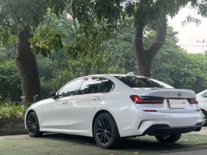 <span class=keywords><strong>2022</strong></span> <span class=keywords><strong>BMW</strong></span> 3 serie 325Li <span class=keywords><strong>M</strong></span> Sport Night pacchetto auto usata - Product Image 4