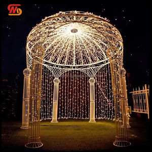 Arco de Boda Judío Blanco Liso con Marco de Hierro y Diseño de Espejo para Eventos de Boda - Product Image 3