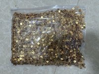 Châle de festival à sequins, Sarong en maille crochetée, Écharpe brillante au crochet, Voile de tête vintage scintillant