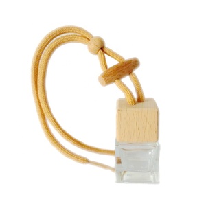 Free Samples Air Freshener Car Hanging Perfume Bottle Refillable Fragrance Diffuser Empty Glass Bottle