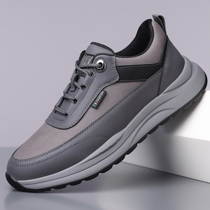 Chaussures de marche respirantes et légères pour hommes, bout rond, tige synthétique, doublure en mesh, semelle extérieure en caoutchouc, à lacets, talon bas, mode décontractée - Product Image 1