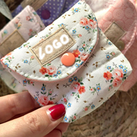 Sac à cosmétiques mignon et élégant en forme de fleur, mini sac à maquillage coloré avec logo personnalisé pour les filles et l'usage quotidien