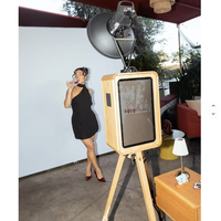 Support de flash triangulaire en métal noir, support pour photomaton avec base ronde