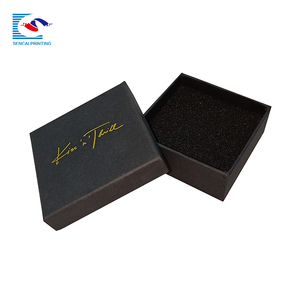 SENCAI Sang Trọng Biểu Tượng Tùy Chỉnh Vàng Lá Trang Sức Vòng Đeo Tay Quà Tặng Bao Bì Thẻ Đen Hộp Giấy - Product Image 5