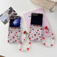 Coque de téléphone imprimée de fleurs de baies fraîches style Cottagecore pour Galaxy Z Flip 8-3 avec sangle perlée étoile rouge mignonne, housse de protection pliable