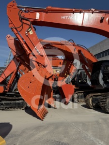 Excavadora Usada Hitachi ZX600 de Segunda Mano, 60 Toneladas, en Stock para Venta en Shanghái - Product Image 4