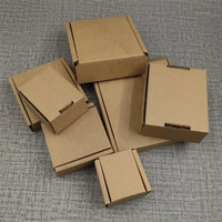 Boîte d'emballage d'emballage plat imprimé de logo personnalisé Boîte postale d'expédition kraft pliante découpée à l'emporte-pièce en carton ondulé