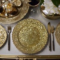 Assiettes de présentation en plastique PP de luxe de haute qualité pour décoration de mariage, avec design durable et motif personnalisé