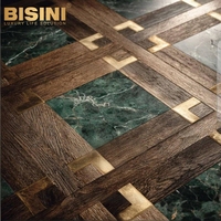 Parquet en bois incrusté de marbre malachite vert paon, motif géométrique de style italien, luxueux et sophistiqué