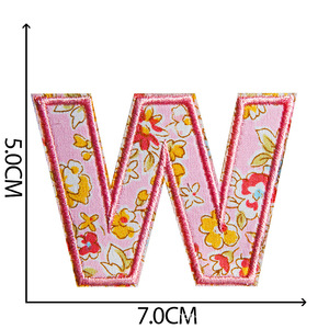 Trendy Kleidungs stück Zubehör Bestickte Brief Patches Pink Cute Eisen auf Blumenmuster Brief Patches für Hut Schuhe Jeans Mädchen - Product Image 5