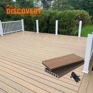 Planches de terrasse en composite robustes avec capuchon 140x25mm, solides en WPC pour la <span class=keywords><strong>construction</strong></span> extérieure commerciale - Product Image 1