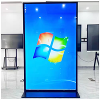 Afficheur numérique sur pied de 86 pouces, écran LCD 4K, publicité SDK, construction en plastique pour utilisation dans les centres commerciaux, animation, garantie de 3 ans