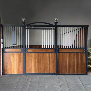 Estructura de acero galvanizado de caballo estable con revestimiento de bambú Puertas estables de granja de lujo sostenibles <span class=keywords><strong>para</strong></span> <span class=keywords><strong>caballos</strong></span> Establo de caballo portátil - Product Image 3