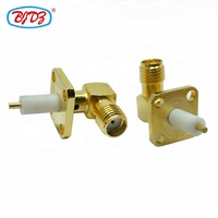 Connecteur coaxial RF à montage sur panneau à bride à 4 trous, 90 degrés, pour prise femelle SMA, fourni par l'usine