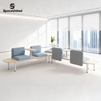Canapé d'attente pour espace public, design contemporain de luxe, rembourrage haut de gamme, SpaceUnited