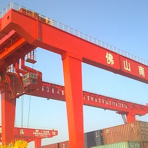 Hot Products 400T Mobile Container Gantry Crane