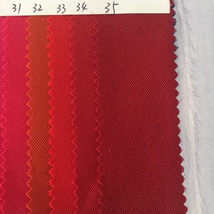 Tissu <span class=keywords><strong>en</strong></span> polyester uni multifonctionnel 8oz, tissage 72*40, 210gsm, pour vêtements d'extérieur, nappes et travaux manuels - Product Image 2