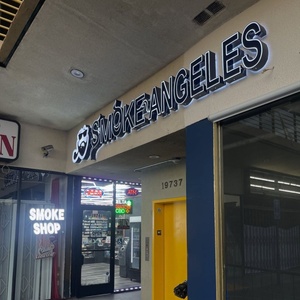 Insegna Luminosa a <span class=keywords><strong>LED</strong></span> in Acrilico Dorato Lucido per Ufficio, <span class=keywords><strong>Lettere</strong></span> Metalliche Personalizzate, Logo 3D, Insegna a Canale, Impermeabile IP65, Effetto Fumo Auto - Product Image 3