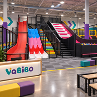 Vabibo Équipement Commercial de Parc de Trampoline Intérieur TP104, Piscine à Mousse pour Sauts Libres, Parcours Ninja, pour Enfants, Capacité 100-500kg, >10 ans
