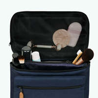 Sac cosmétique imperméable en polyester avec fermeture éclair, poignée souple, plusieurs poches, grande capacité, étui de rangement portable pour maquillage, logo personnalisé