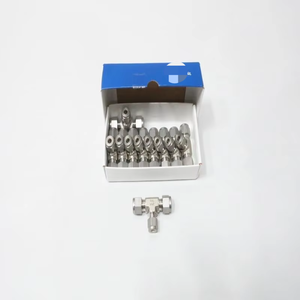 Doos met 10 SS-600-3-6-4 roestvrijstalen T-stukken 3/8 inch buis 3/8 inch buis 1/4 inch buis - Product Image 1