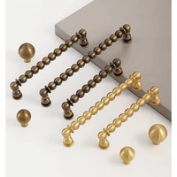 Poignée de meuble en laiton massif antique, boutons de tiroir, poignées de placard, ensemble de leviers de garde-robe traditionnels multi-tailles