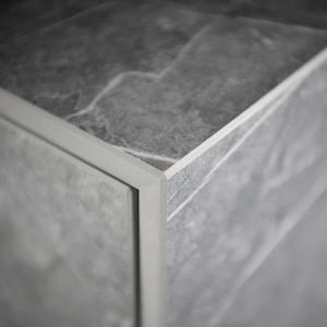 <span class=keywords><strong>Encimera</strong></span> de Isla de Piedra Sinterizada Superfina con Aspecto de Mármol en Gris Plateado para Puerta de Armario - Product Image 4