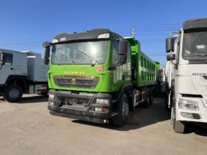 รถบรรทุกฮาวโอ 6x4 ยูโร 2 ดีเซล รถบรรทุกขนาดเล็กใหม่สำหรับงานเหมือง รถดัมพ์ 10 ล้อ บรรทุกได้ 11-20 ตัน พวงมาลัยซ้าย กล้องมองหลัง 251-350 แรงม้า 6-8 ลิตร - Product Image 3