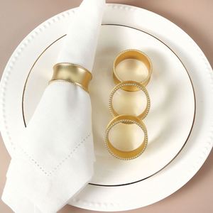 Anneaux de serviette de luxe modernes avec perles latérales en acier inoxydable Boucles de serviette délicates (argent et or) - Product Image 1