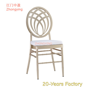 เก้าอี้เช่าโรงแรมงานแต่งงานดอกไม้ทรงลูกโลกเหล็กสีทองออกแบบได้ตามต้องการ - Product Image 5