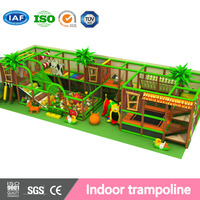 Ensemble d'équipements de jeu intérieur pour enfants style forêt : toboggan, mur d'escalade, jeux souples en PVC/galvanisé pour parcs d'attractions et écoles