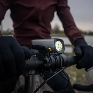 Sate-lite 40LUX USB rechargeable phare de vélo phare de vélo StVZO lumière de vélo