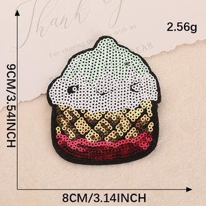 Venta al por mayor de moda personalizada Rosa Cupcake bebida dibujos animados lentejuelas brillo brillante parche bordado hierro en parche para ropa mochilas - Product Image 5
