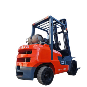 Chariot élévateur à fourche GPL/Gaz Toyota FGZN35 d'occasion du Japon, 3,5 tonnes, bon état, avec inspection par rapport et vidéo - Product Image 1