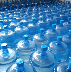 <span class=keywords><strong>Precio</strong></span> de fábrica Mineral Pure Still Water Barril de <span class=keywords><strong>agua</strong></span> Máquina de llenado de 5 galones 20L Línea de llenado de embotellado - Product Image 1