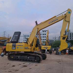 Excavatrice sur chenilles hydraulique Komatsu PC220-7 d'occasion, 22 tonnes, pour travaux de terrassement, très demandée, grande taille - Product Image 5
