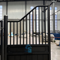 Kit économique de façade de box pour chevaux à charnières, avec cadres pré-percés en métal galvanisé et panneaux en bambou/HDPE/WPC, 12ft x 12ft, montage facile