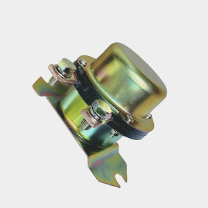 Interruptor Solenoide Chint DK138S 12V DK238S 24V para Protección de Batería de Coche y Camión - Product Image 3