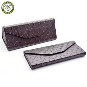 爷爷眼镜店定制标志最新奢华印花PU皮革磁性眼镜保护套便携式折叠盒 - Product Image 1