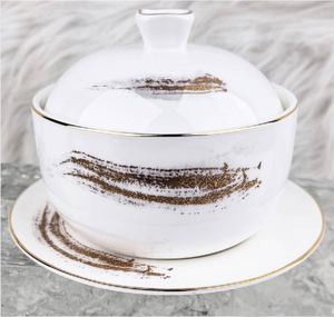 Service de vaisselle de luxe en porcelaine à bord doré blanc avec couvercles, bols, assiettes, tasses, résistant au lave-vaisselle, durable pour la maison et l'hôtellerie - Product Image 2