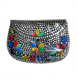 Sac de soirée pour femme, en métal mosaïque fait main, en forme d'oreiller, écologique, design traditionnel de luxe, très demandé et magnifique - Product Image 3