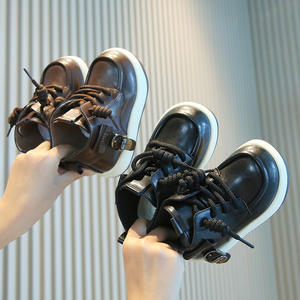 Nouvelles Bottes Courtes en Cuir pour Enfants, Style Martin, Tendance Britannique Printemps Automne 2025, pour Garçons et Filles, Semelle Souple en PVC, Chaussures pour Bébé - Product Image 2